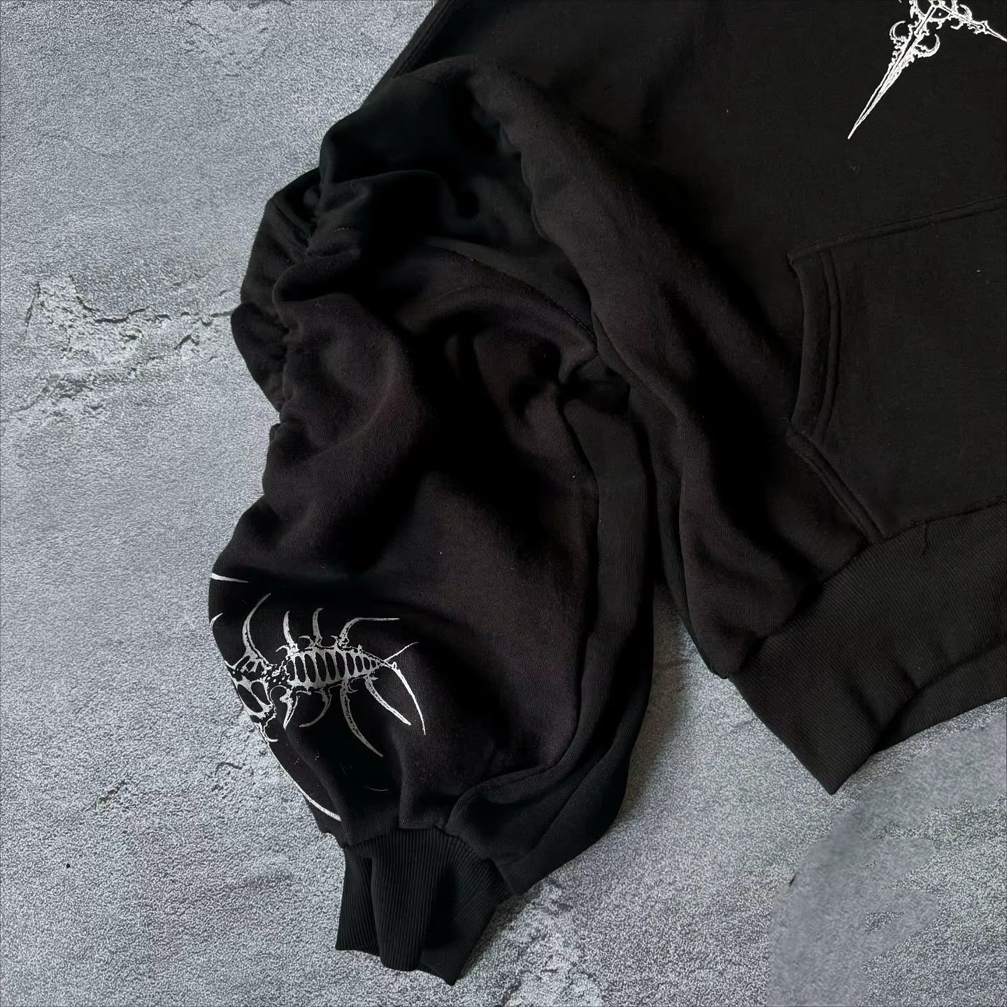 Pilgrim Hooded Sweat