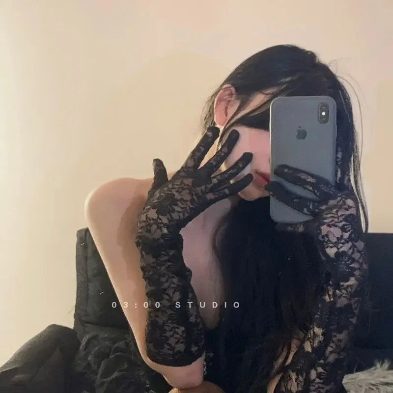 Shadowlace Gloves