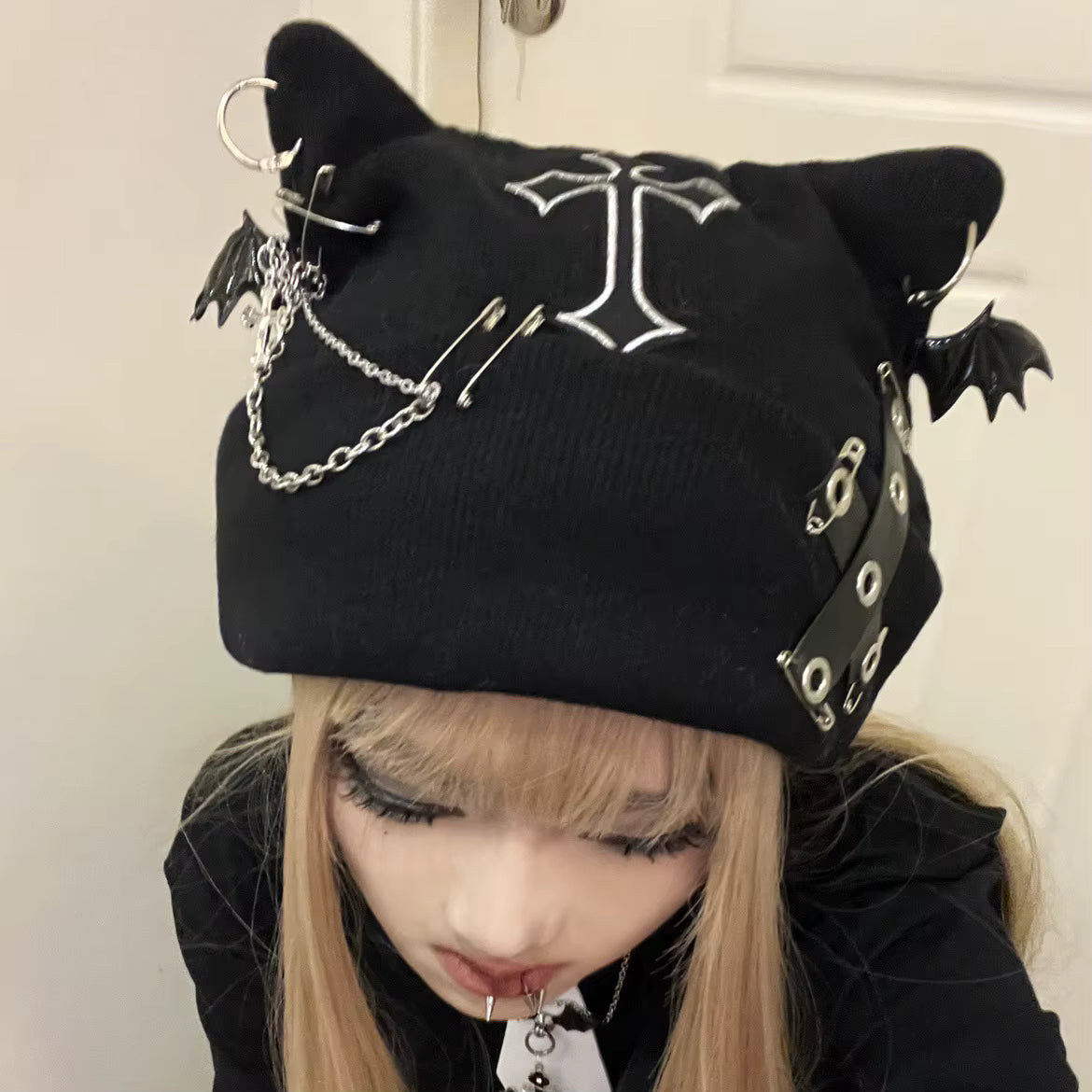 Silent Crown Beanie